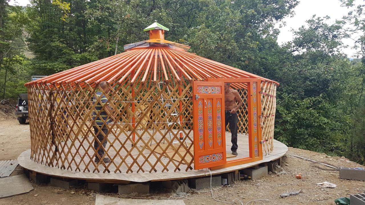 Camping le P'Tit Bonheur Escaro Extérieur photo