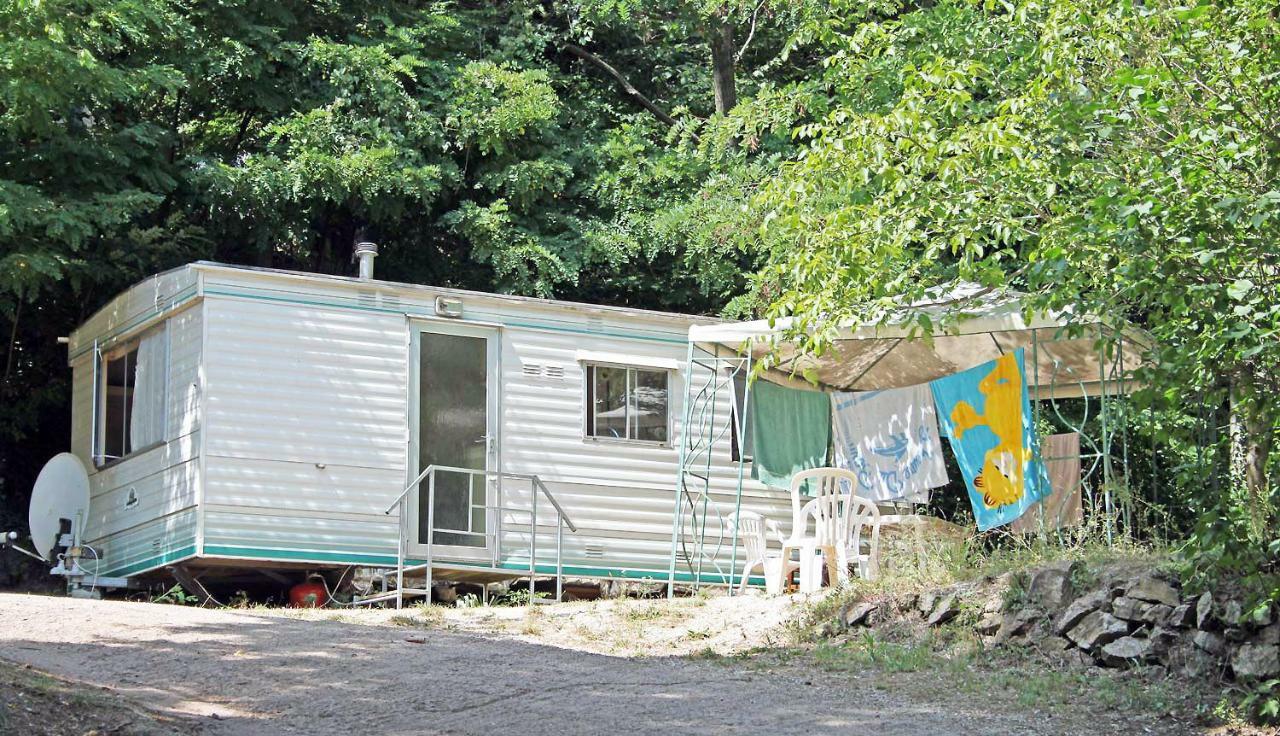 Camping le P'Tit Bonheur Escaro Extérieur photo